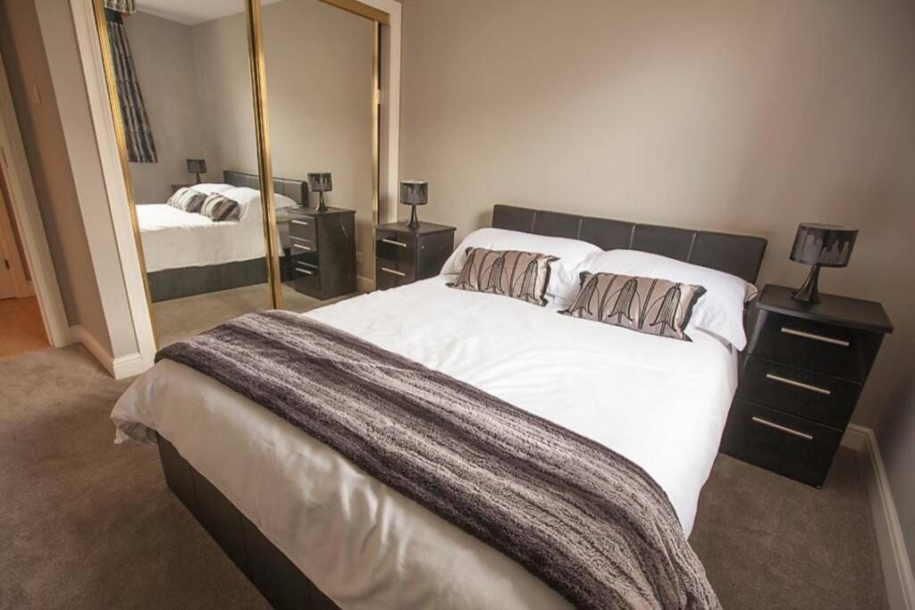 Centre Executive 2 Bed With Wifi & Parking Apartment Aberdeen